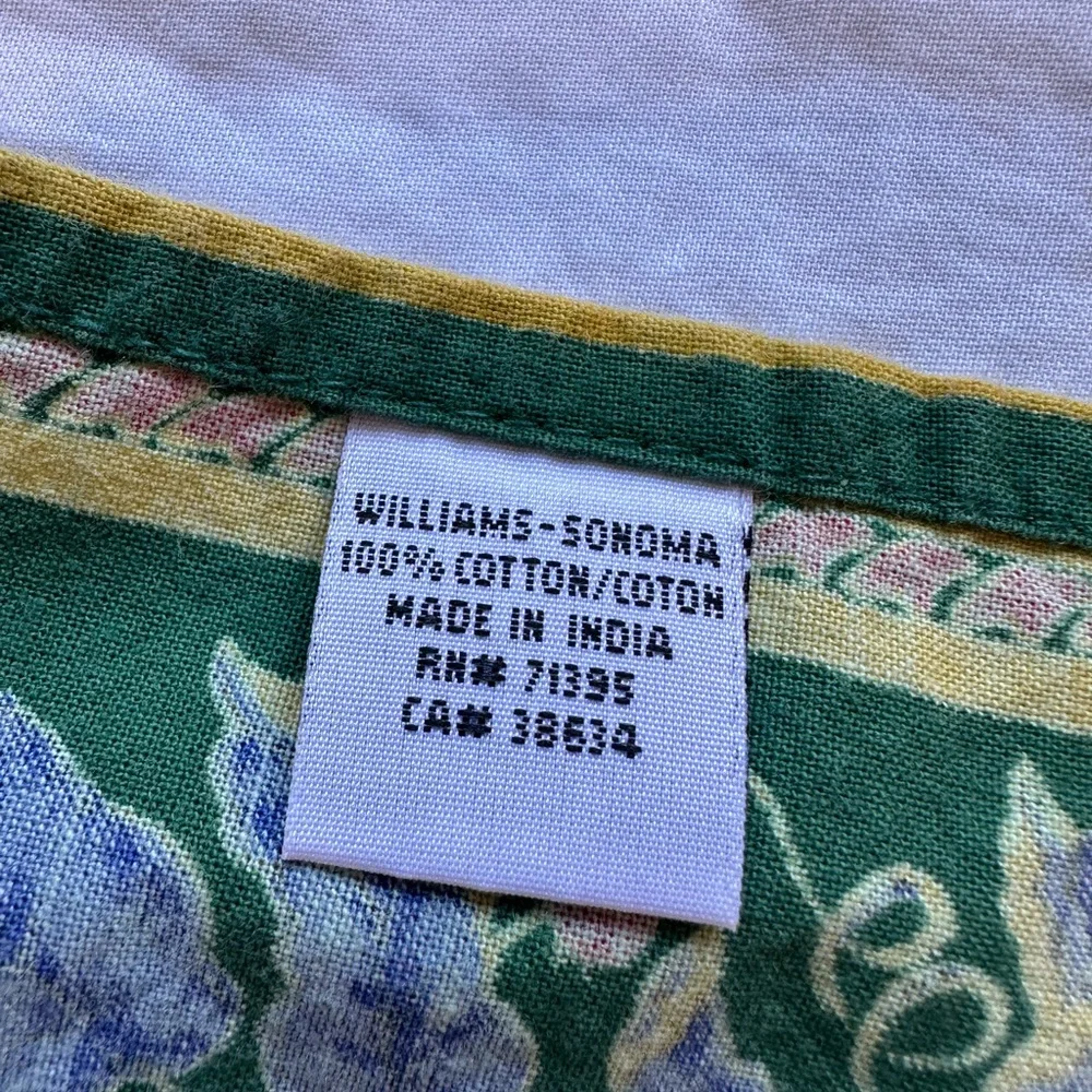Set of 9 William Sonoma Napkins